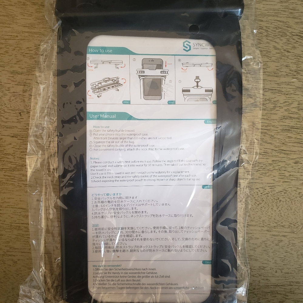 Water Proof Phone Protection - Picture 2 of 5